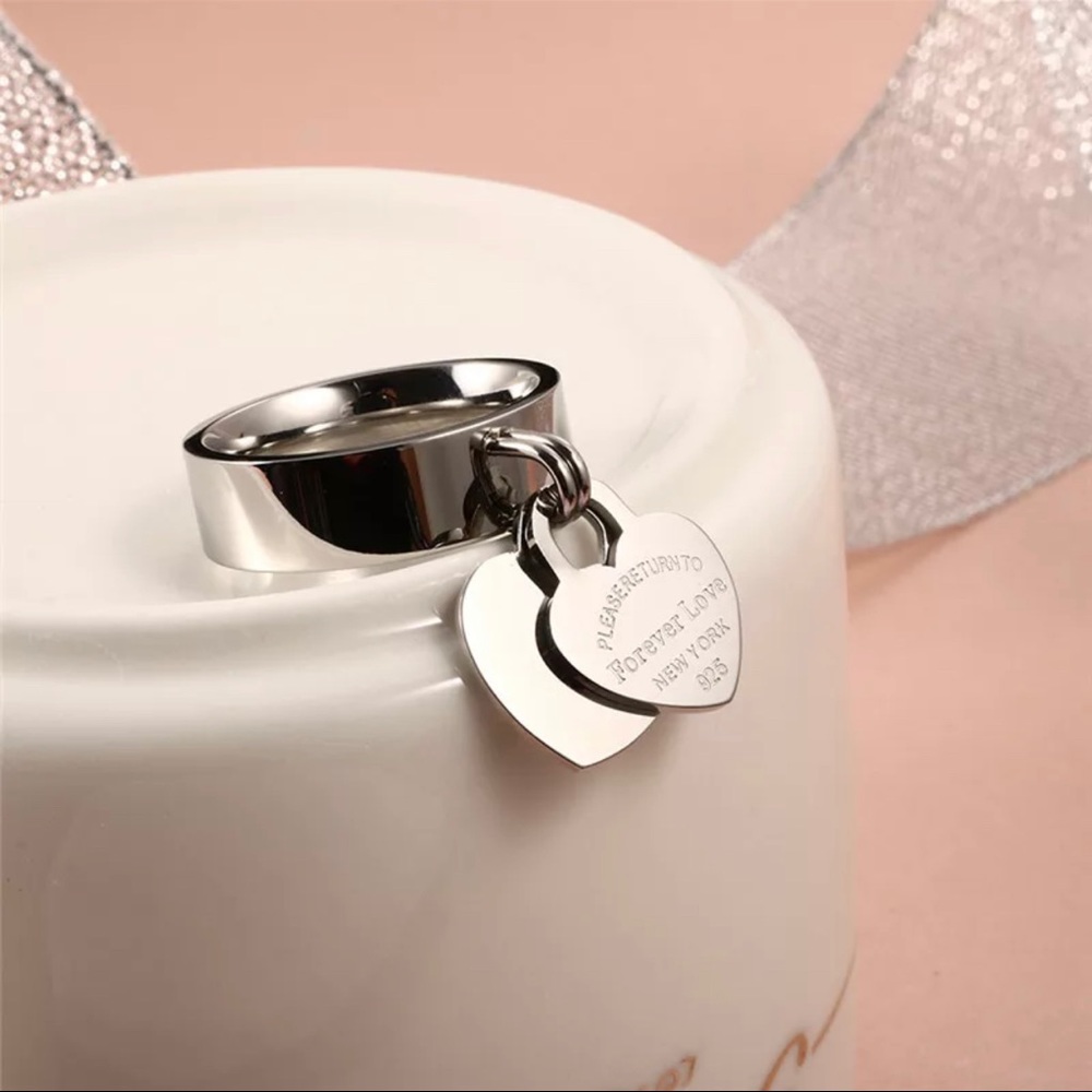 Gorgeous Double Heart Silver Ring